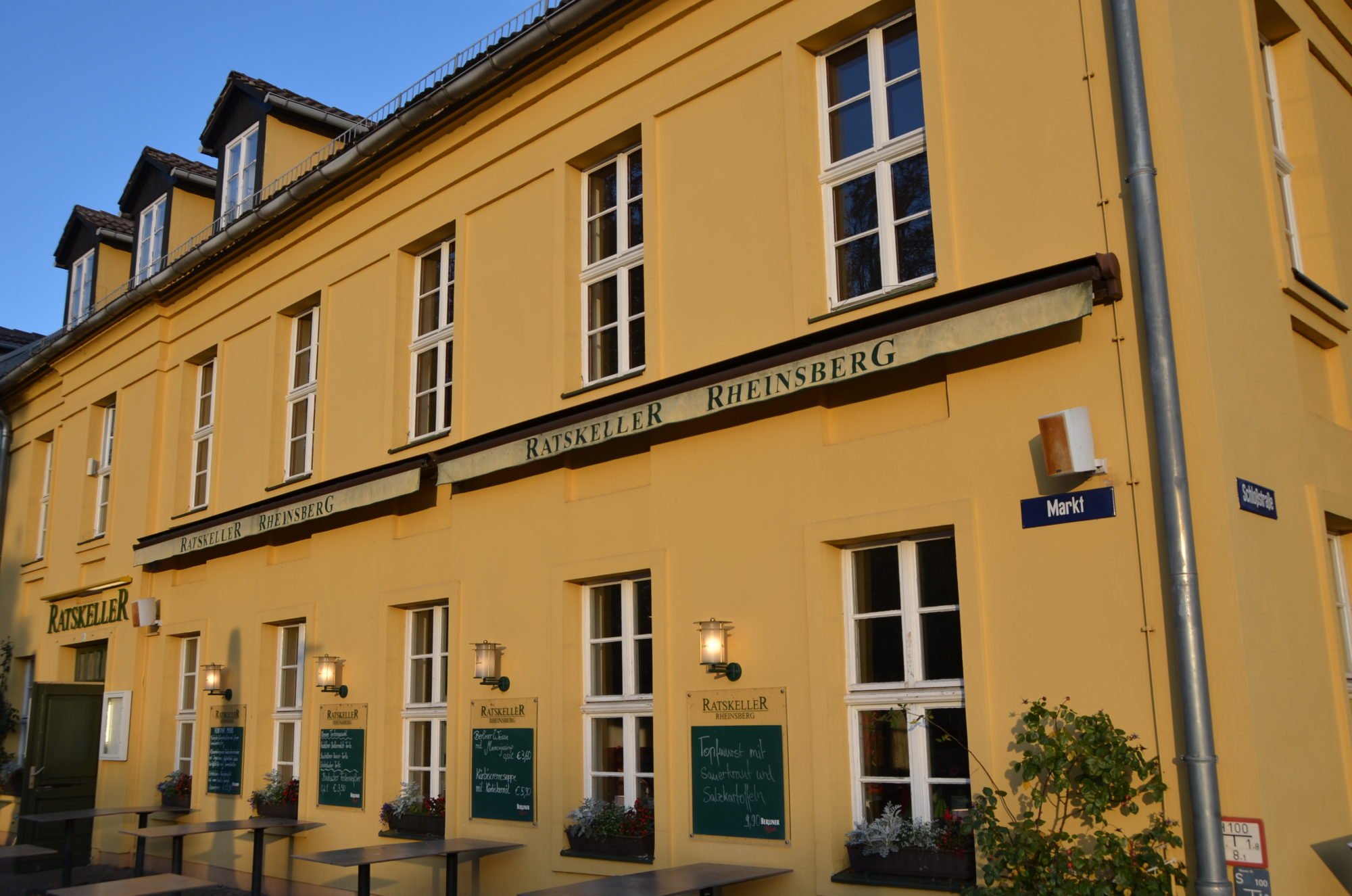 Außenansicht des Rheinsberger Ratskeller. Hier nahm FOntane ein Frühstück ein.