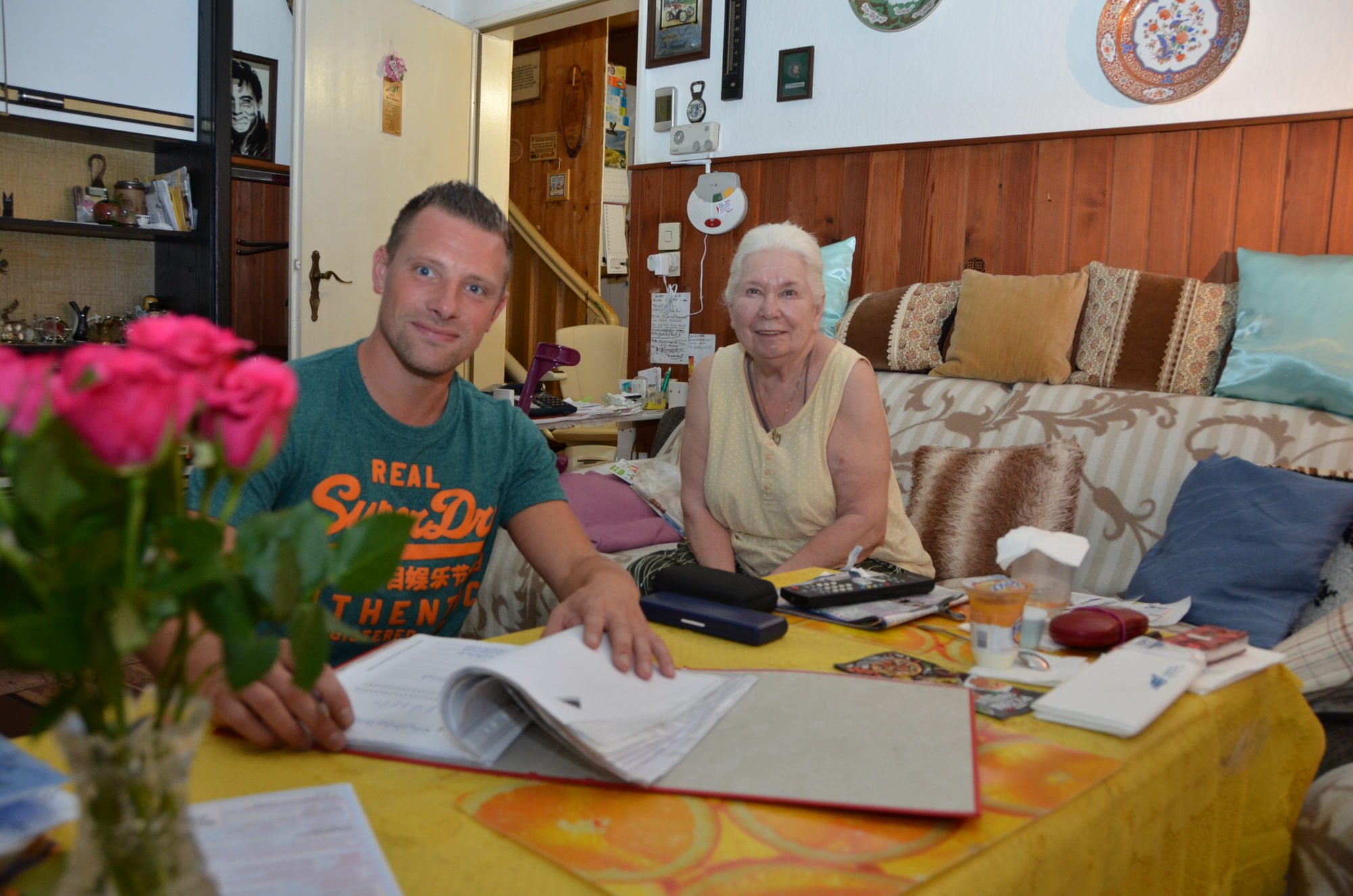 Marco Noack mit seiner Klientin Frau Rogge.