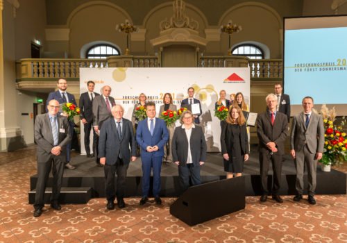 Gruppenfoto von der Forschungspreisverleihung 2021